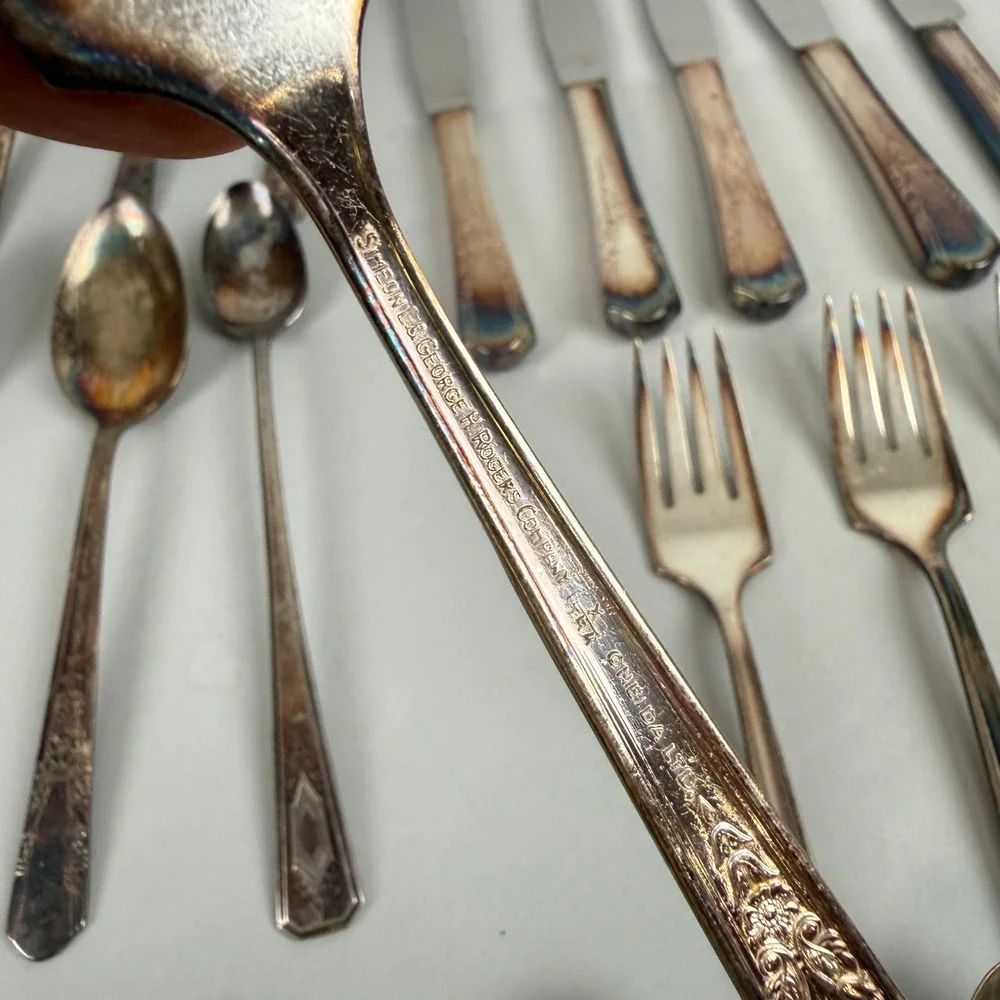 Vtg Silverplate Flatware Lot Rogers Bros Wm Rogers Holmes & Edwards EPNS 48 Pcs